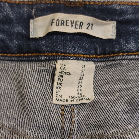 Women's Forever 21 button fly jeans - Picture 7 of 9